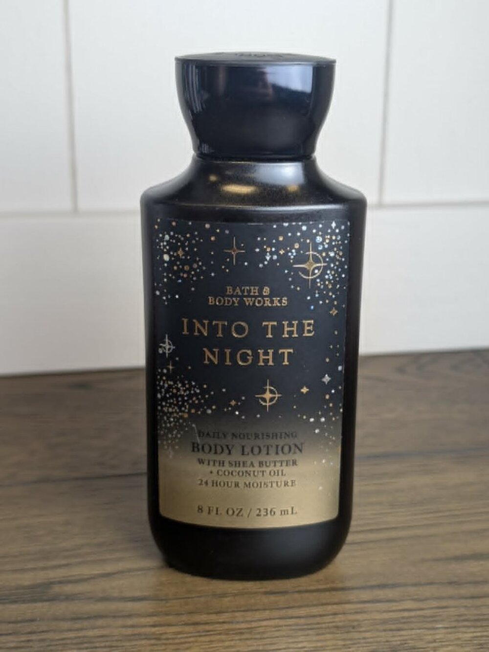 Into the Night Daily Nourishing Body Lotion 8 fl oz NEW - Picture 1 of 2